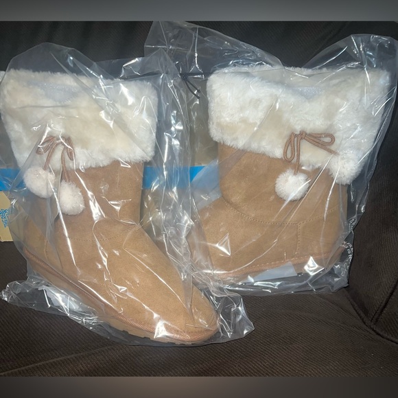 Thereabouts Girls Winter Boots (Size 5) - Picture 5 of 8